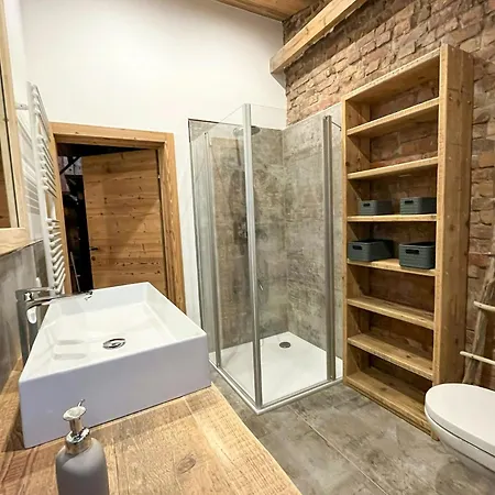 Charming Hideaway With Garden Sauna Сasa de vacaciones