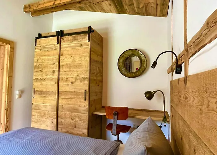 Charming Hideaway With Garden Sauna